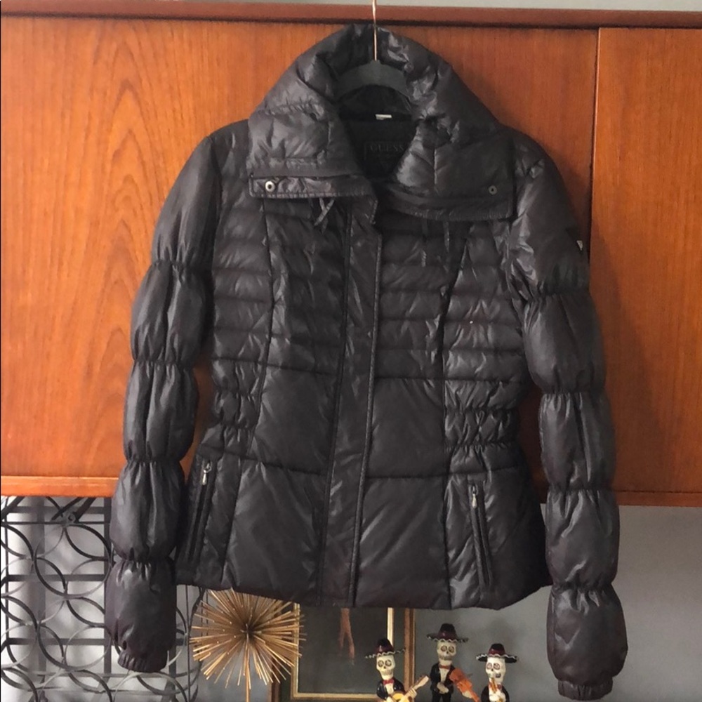 Guess down puffer jacket size med